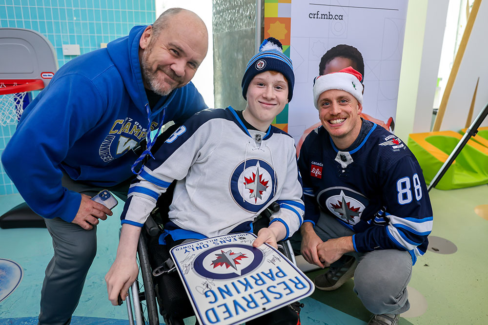 Winnipeg Jets visit with family at CRF